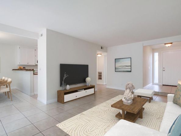 8037 Caminito Mallorca, La Jolla CA 92037