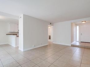 8037 Caminito Mallorca, La Jolla CA 92037