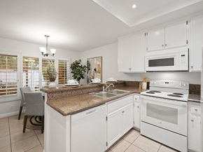 8037 Caminito Mallorca, La Jolla CA 92037