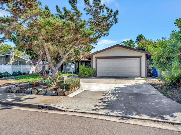 10743 Flambeau Place, La Mesa CA 91941