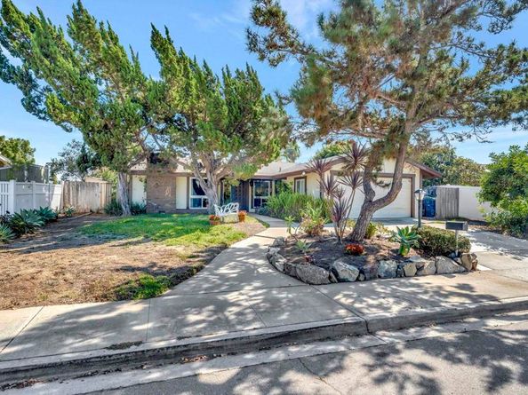 10743 Flambeau Place, La Mesa CA 91941