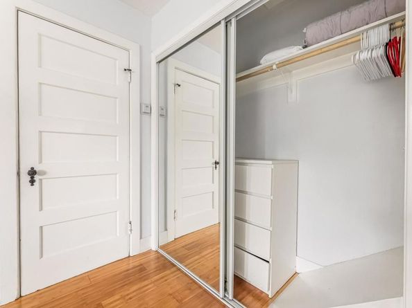 2432 3Rd Street, Santa Monica CA 90405