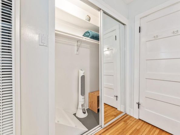 2432 3Rd Street, Santa Monica CA 90405