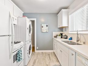 2432 3Rd Street, Santa Monica CA 90405