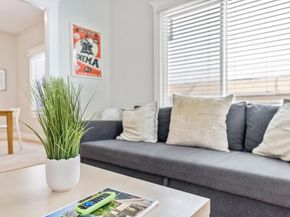 2432 3Rd Street, Santa Monica CA 90405