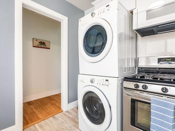 2432 3Rd Street, Santa Monica CA 90405