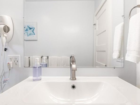 2432 3Rd Street, Santa Monica CA 90405