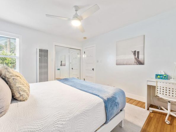 2432 3Rd Street, Santa Monica CA 90405