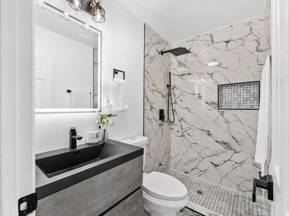 5033 La Paz Dr, San Diego CA 92113