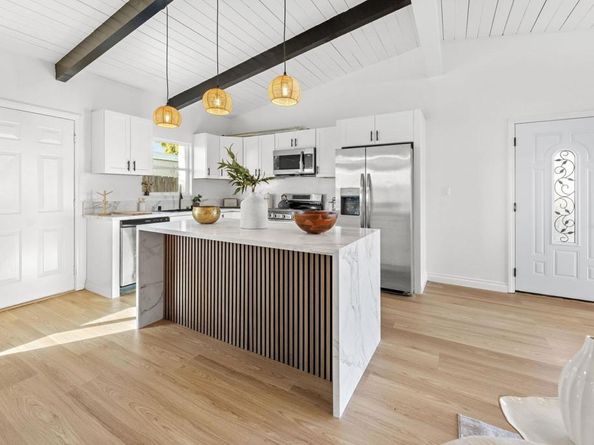 5033 La Paz Dr, San Diego CA 92113