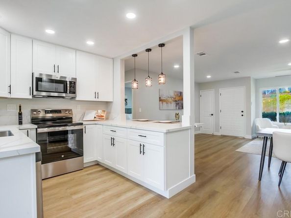 3839 Vista Campana S 6, Oceanside CA 92057