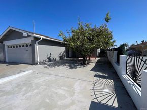 127 ave  de la madrid, San Ysidro CA 92173