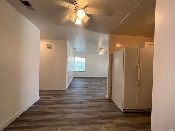 127 ave  de la madrid, San Ysidro CA 92173