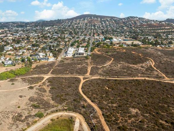 351 Maria Ave, Spring Valley CA 91977