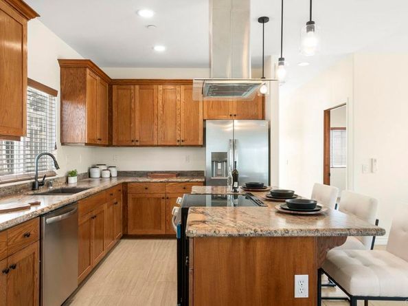 351 Maria Ave, Spring Valley CA 91977