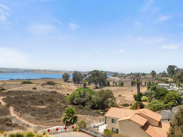 351 Maria Ave, Spring Valley CA 91977