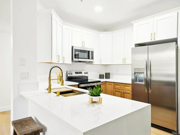 5875 Friars Road 4307, San Diego CA 92110