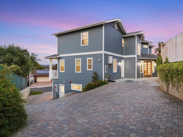 276 Hilltop Drive, Chula Vista CA 91910