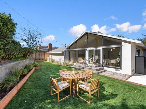 5506 Calle De Ricardo, Torrance CA 90505