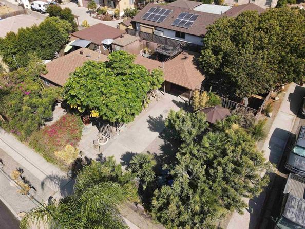 1341 E 4th Street, National City CA 91950
