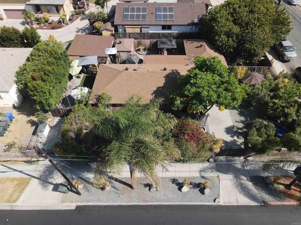 1341 E 4th Street, National City CA 91950