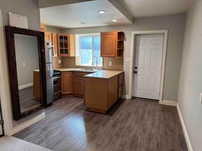 1341 E 4th Street, National City CA 91950