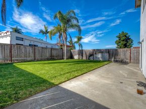 6809 11 Corintia Street, Carlsbad CA 92009