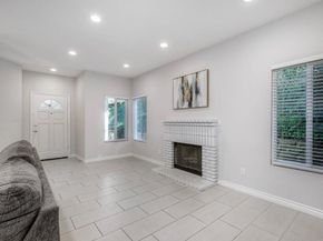 6809 11 Corintia Street, Carlsbad CA 92009