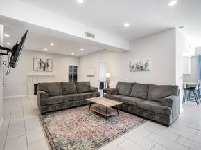 6809 11 Corintia Street, Carlsbad CA 92009