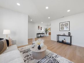 8330 Dallas St, La Mesa CA 91942