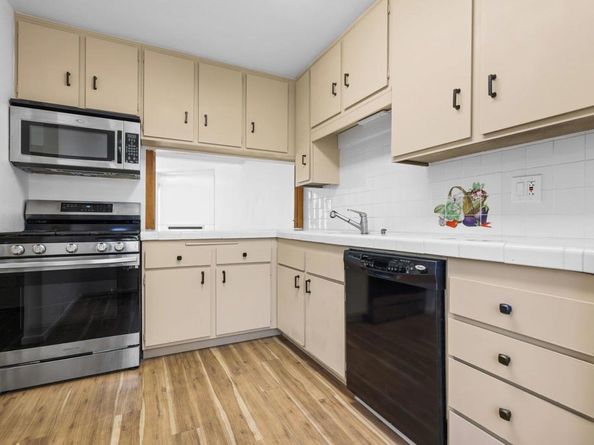 9302 E Heaney Circle, Santee CA 92071