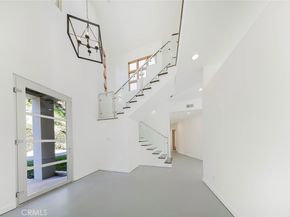 2004 Glen Allen Lane, Altadena CA 91001