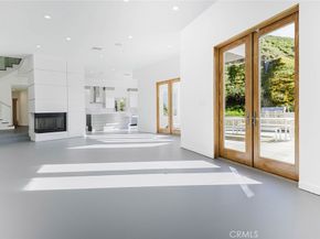 2004 Glen Allen Lane, Altadena CA 91001