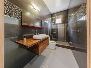 2004 Glen Allen Lane, Altadena CA 91001