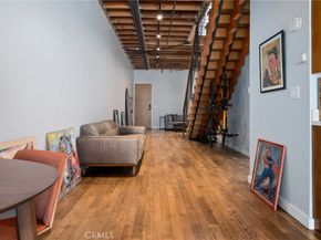 1100 E 3rd Street 205, Long Beach CA 90802