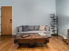 1100 E 3rd Street 205, Long Beach CA 90802