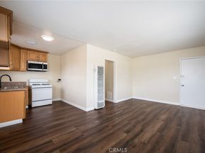 754 E 84th Place, Los Angeles CA 90001