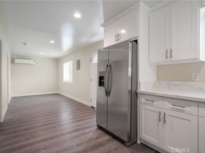 754 E 84th Place, Los Angeles CA 90001