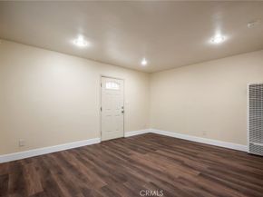754 E 84th Place, Los Angeles CA 90001