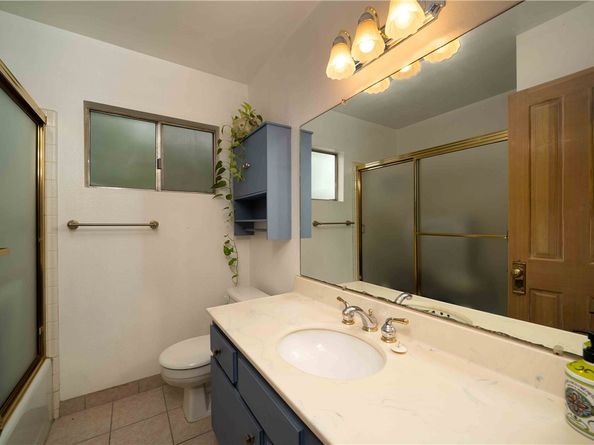 2527 Gibbons Street, El Cajon CA 92020