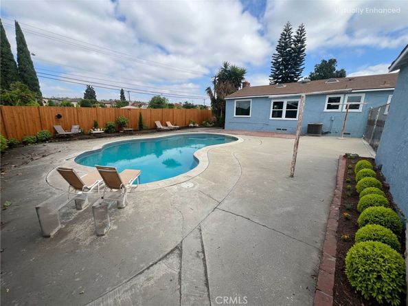 11402 Rose Hedge Drive, Whittier CA 90606