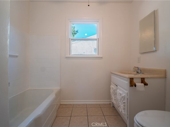 11402 Rose Hedge Drive, Whittier CA 90606