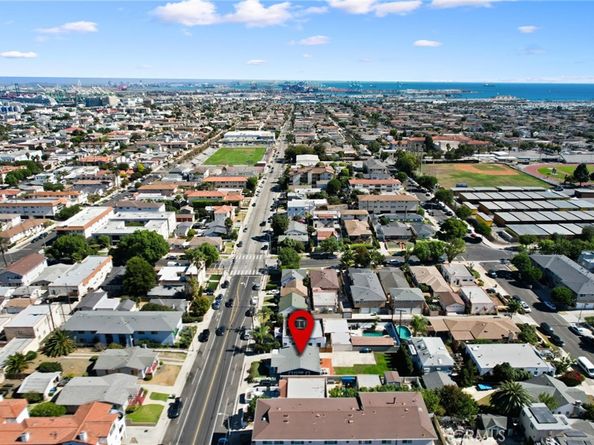 1035 W 13th Street, San Pedro CA 90731