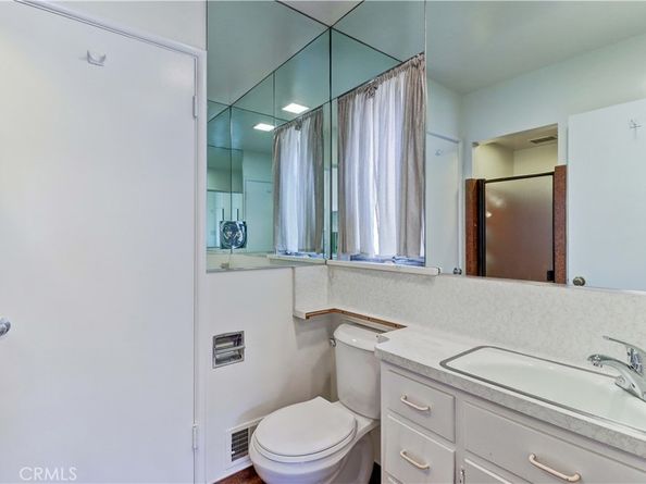 2175 Queensberry Road, Pasadena CA 91104