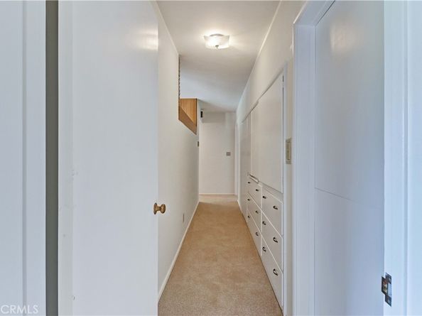 2175 Queensberry Road, Pasadena CA 91104