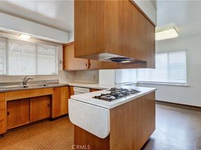 2175 Queensberry Road, Pasadena CA 91104