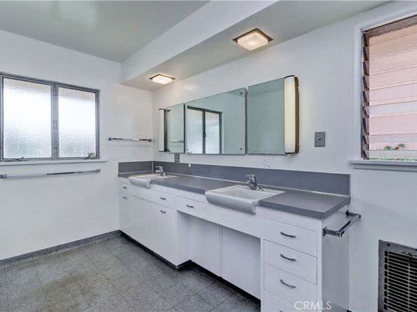 2175 Queensberry Road, Pasadena CA 91104