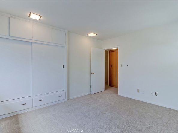 2175 Queensberry Road, Pasadena CA 91104