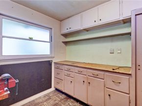 2175 Queensberry Road, Pasadena CA 91104