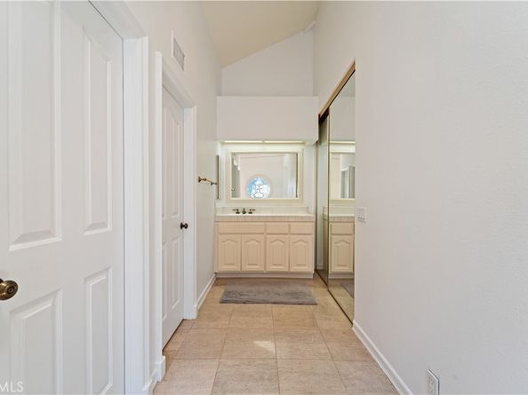 6264 Napoli Court, Long Beach CA 90803